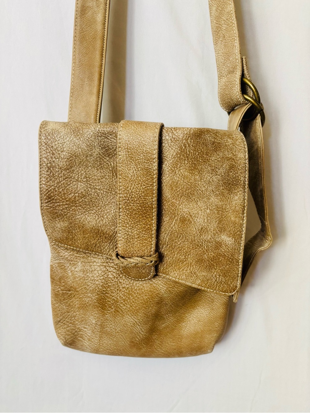 Distressed Leather Flap Crossbody Bag Camel Tan Messenger Purse